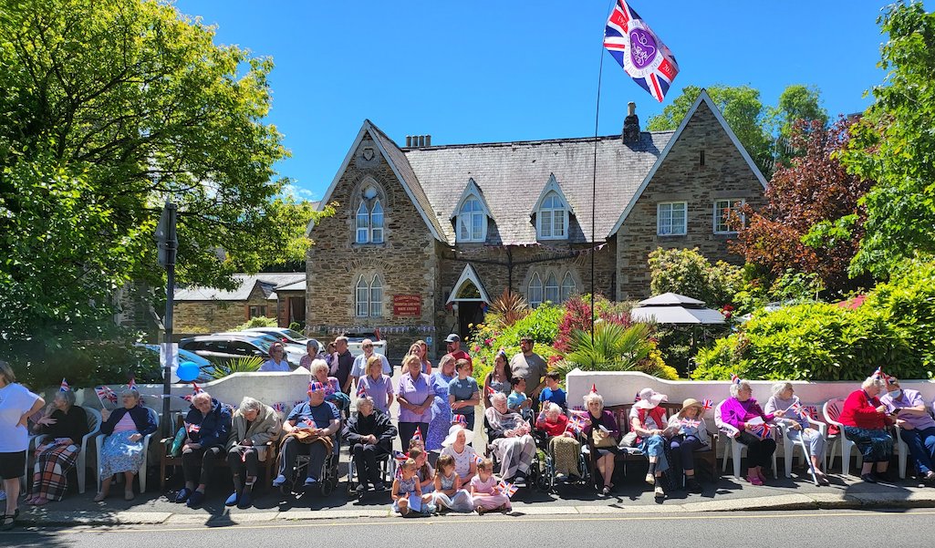 Enjoying Truro’s Jubilee Parade in front of St George’s Hotel